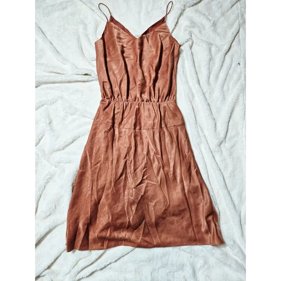 Banana Republic | Sheath Dress - Picture 2 of 4